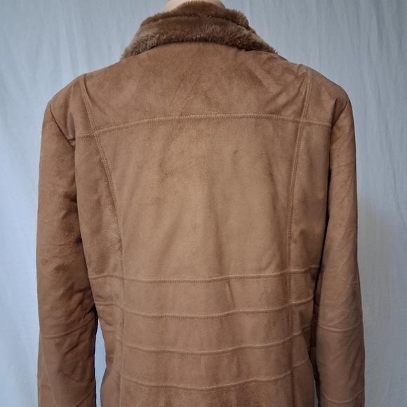 Alfani Outerwear Women Size L Tan Teddy Jacket with Faux Fur Accents - Picture 14 of 16